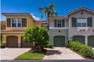192  Las Brisas Circle, Hypoluxo, FL 33462 Sold 09/23/22