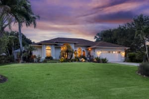 1905 SE Emerald Court, Stuart, FL 34997 Sold 08/26/22