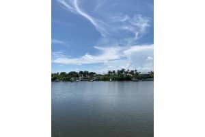 3575 S Ocean Boulevard   201, South Palm Beach, FL 33480 Sold 10/06/22