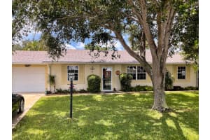 968 NE Maranta Terrado, Jensen Beach, FL 34957 Sold 08/25/22