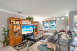 968 NE Maranta Terrado, Jensen Beach, FL 34957 Sold 08/25/22