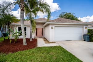 296 SW Panther Trce, Port Saint Lucie, FL 34953 Sold 09/23/22