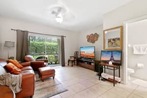 5019  Palmbrooke Circle, West Palm Beach, FL 33417 Sold 09/26/22