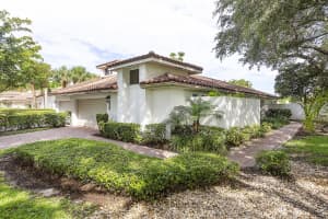 2363  Windsor Way Court, Wellington, FL 33414 Sold 10/25/22