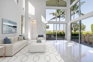 626  Hermitage Circle, Palm Beach Gardens, FL 33410 Sold 08/09/23