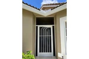 9622  Cherry Blossom Court, Boynton Beach, FL 33437 Sold 09/14/22