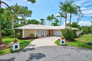 8666 SE Gulfstream Place, Hobe Sound, FL 33455 Sold 09/20/22
