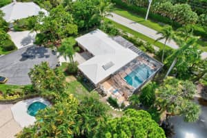 8666 SE Gulfstream Place, Hobe Sound, FL 33455 Sold 09/20/22