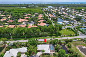 8666 SE Gulfstream Place, Hobe Sound, FL 33455 Sold 09/20/22