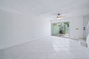 6391`  Riverwalk Lane Lane   4, Jupiter, FL 33458 Sold 12/02/22