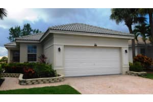 811 NW Rutherford Court, Port Saint Lucie, FL 34953 Sold 05/05/23