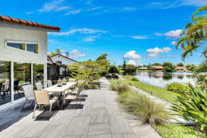 8897  Escondido Way  E, Boca Raton, FL 33433 Sold 08/23/22