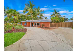 3849 SE Quanset Terrace, Stuart, FL 34997 Sold 09/01/22