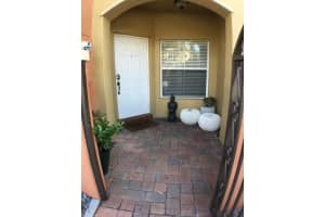 184  Lake Monterey Circle, Boynton Beach, FL 33426 Sold 08/23/22