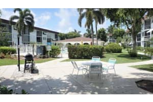 1040 SE 4th Avenue   319, Deerfield Beach, FL 33441 Sold 10/17/22