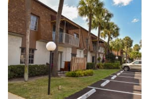 950 S Kanner Hwy APT D8, Stuart, FL 34994, Sold 09/12/22
