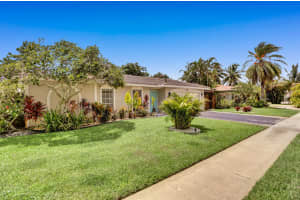 1070 NW 10th Street, Boca Raton, FL 33486 Sold 08/31/22