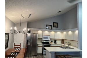 8935  Thumbwood D Circle   D, Boynton Beach, FL 33436 Sold 09/19/22