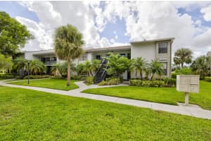 1232 S Military Trail   1914, Deerfield Beach, FL 33442 Sold 01/22/23