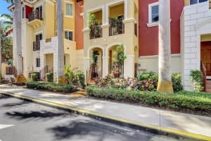 1208  Coastal Bay Boulevard, Boynton Beach, FL 33435 Sold 08/31/22