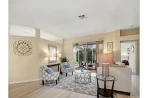 8520  Cypress Glen Court, Lake Worth Beach, FL 33467 Sold 09/15/22