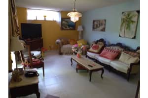 21  Springdale Circle, Palm Springs, FL 33461 Sold 09/14/22