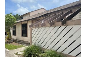 130  Sherwood Circle   14d, Jupiter, FL 33458 Sold 10/12/22