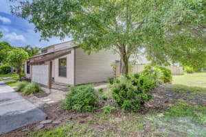 130  Sherwood Circle   14d, Jupiter, FL 33458 Sold 10/12/22