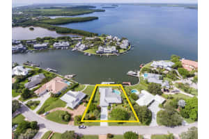 1985  Windward Way, Vero Beach, FL 32963 Sold 12/28/22