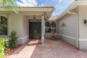 2560 NW 40th Street, Boca Raton, FL 33434 Sold 03/30/23