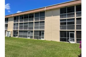 200  Village Green Circle  E 112, Palm Springs, FL 33461 Sold 09/01/22