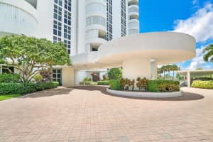 2200 S Ocean Boulevard   304, Delray Beach, FL 33483 Sold 11/29/22