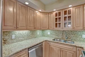 336  Golfview Road   704, North Palm Beach, FL 33408 Sold 11/18/22