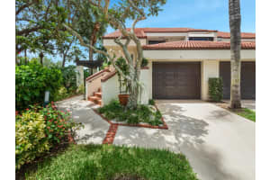 102  Sea Oats Drive   E, Juno Beach, FL 33408 Sold 04/04/23