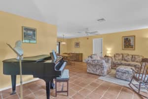 3267  Arbor Oaks Lane, Vero Beach, FL 32960 Sold 10/03/22