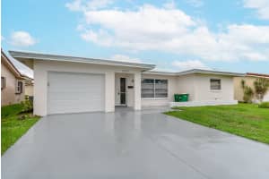 5726 NW 86th Ave, Tamarac, FL 33321, Sold 09/09/22