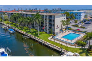 109 Paradise Harbour Blvd, North Palm Beach, FL 33408, Sold 10/24/22