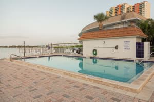 2936 Lake Shore Dr APT 208, Riviera Beach, FL 33404, Sold 09/14/22