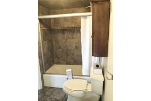 2936 Lake Shore Dr APT 208, Riviera Beach, FL 33404, Sold 09/14/22