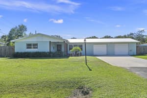 1315 Parkland Blvd, Fort Pierce, FL 34982, Sold 09/12/22