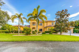 2618 SW River Shore Dr, Port St. Lucie, FL 34984, Sold 11/15/22