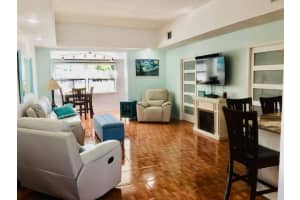 3310 SE Sandpiper Ct, Port St. Lucie, FL 34952, Sold 09/28/22