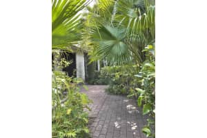 6794  Giralda Circle, Boca Raton, FL 33433 Sold 07/06/23