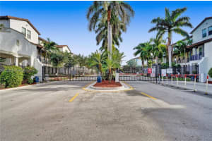 2573 SW 119th Way, Miramar, FL 33025, Sold 09/19/22