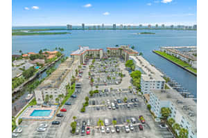 109 Paradise Harbour Blvd, North Palm Beach, FL 33408, Sold 12/19/22