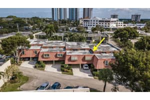 388 Golfview Rd, North Palm Beach, FL 33408, Sold 10/07/22