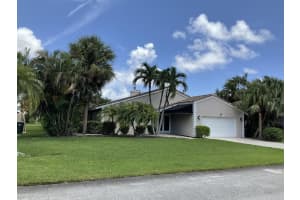 275 NW 69th St, Boca Raton, FL 33487, Sold 11/01/22