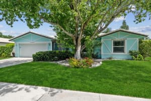 1071 NW 8th Street, Boca Raton, FL 33486 Sold 08/31/22