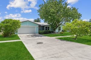 1071 NW 8th Street, Boca Raton, FL 33486 Sold 08/31/22