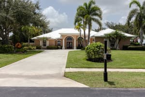 5200 SW Orchid Bay Dr, Palm City, FL 34990, Sold 10/07/22